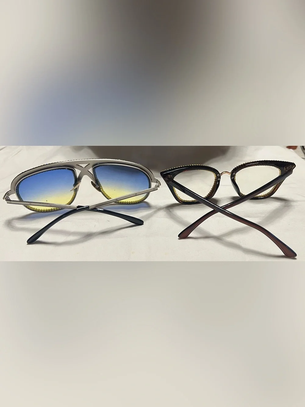 Rhinestone Trim Blue-Yellow Gradient Women's Sunglasses